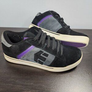 Etnies Mens 10 Cheapskate Black Suede Perforated Purple Skate Shoes 02-10 SHY